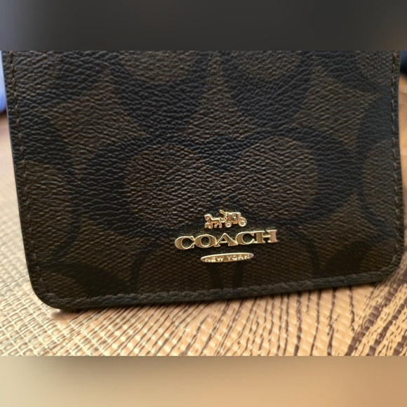 EUC COACH Sm Trifold Zip Around Wallet Dk Brown/Purple Snap Close 3 Card Slots - Picture 16 of 16